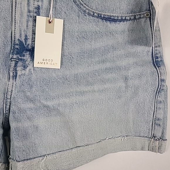 NEW Good American Good 90's Denim Shorts Size 8/29 Fray Hem MSRP $99 - Picture 2 of 6